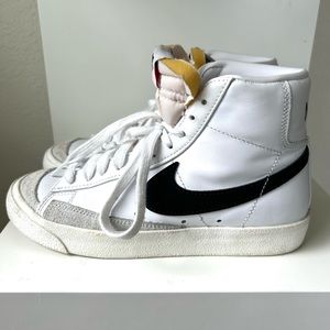Nike Blazer Mid '77 Women’s